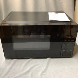 Black Color Mainstays Microwave Oven, Like New