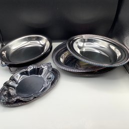 Lot Of 7 Silver Plate Serving Platters Including Wm Rogers