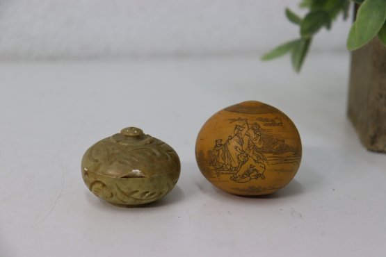 Small Carved Jade Round Lidded Box And Traditional Lanzhou Engraved Etched Gourd
