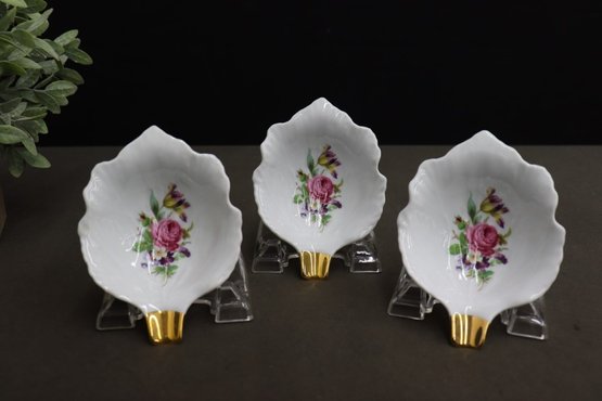 Group Of 3 Bareuther Porcelain Small Leaf Dishes With Gold Stems