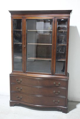 Vintage Fancher Furniture Co. Mahogany China Cabinet