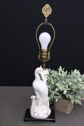 Flamboyant Asian Porcelain Mullet Crested Crane Marsh Flower Figurine Lamp