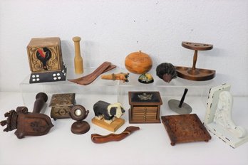 Group Lot Of Variety Of Vintage Wooden Objects, Doodads, And Tchotchkes Practical Decorative And In Between