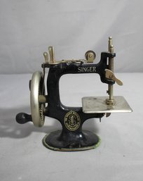 Vintage Singer Miniature Sewing Machine- 7'H