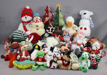 Group Lot Of Large Population Of Christmas And Holiday Small Plush Dolls