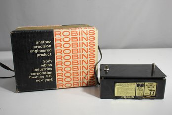 Vintage Robins ME-77 Magnetic Tape Eraser With Original Box