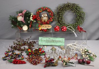 Holiday Wreaths And Table Decor