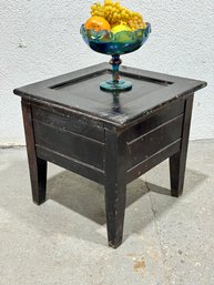 Vintage Black Painted Chamber Pot, Commode.