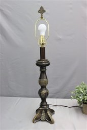 Southern Gothic Metal Lamp Post Table Lamp