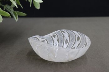 Murano Ribbon Laticino White & Clear Glass Biomorphic Bowl