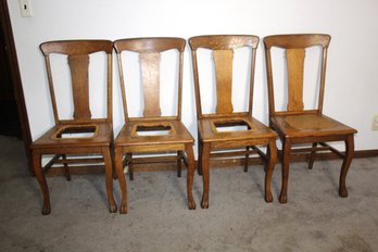 Set Of 4 Vintage Oak T Back Clawfoot Chairs