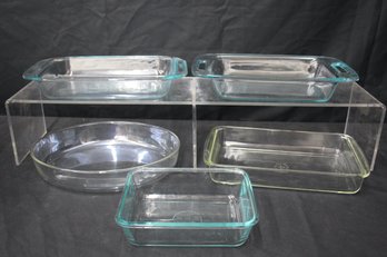 'Group Lot Of Vintage Pyrex Bakeware - Assorted Pieces'