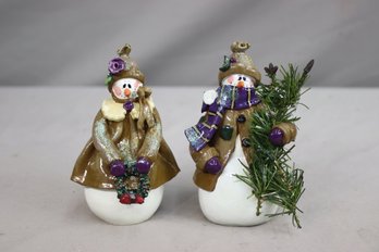 Vintage Enesco Donna Little Snowwoman With Wreath & Snowman With Tree Figrurines