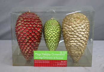 Original Box Of Set Of 3 Mega Holiday Ornaments - Pine Cones (sizes Listed On Box In Photo)
