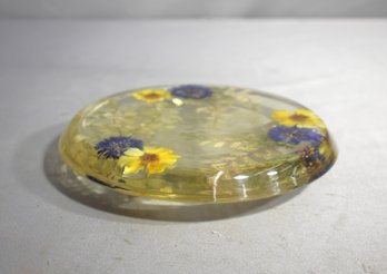 VINTAGE Acrylic Resin Lucite Trivet With Dried Flowers