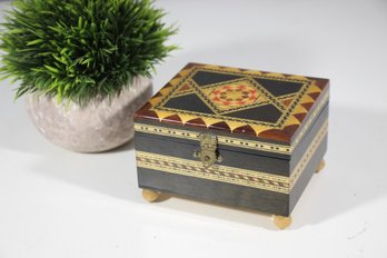 A Mano Wood Mosaic Inlay Music Jewelry Box-works