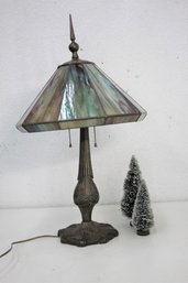 Vintage Leaded Slag Glass Button Horn Shade Lamp With Ball & Spire Finial