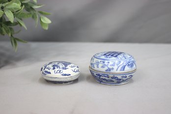 2 Antique  Chinese  Blue & White  PORCELAIN Round Boxes
