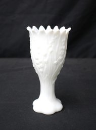 Westmoreland Milkglass White Lily Of The Valley Vase