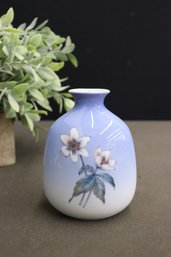 Royal Copenhagen Design Number 1504 20 G White Flowers Vase