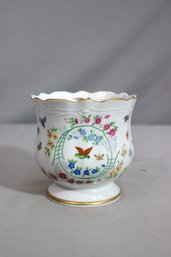Vintage Bird Motif Painted Porcelain Cachepot With Gold Trim