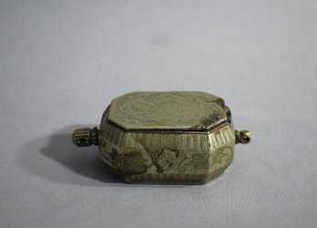 Vintage Chinese Octagonal Tobacco Box With Fine Etching