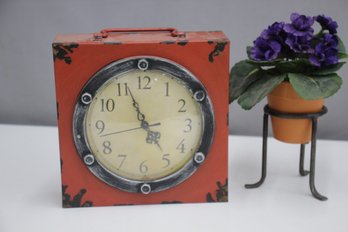 Red Decorative Table Clock -untested