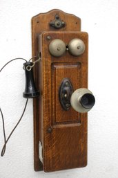 Southwestern Bell Antique Oak Wall Mount Telephone