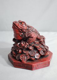 'Vintage Chinese Lucky Money Frog Figurine In Red Resin: A Feng Shui Symbol Of Prosperity'