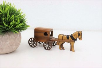 Mini Wooden Model Of Amish Horse & Buddy From Lancaster County PA 1994