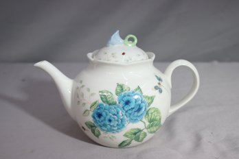 Lenox Limited Edition  Louise Le Luyer Butterfly Meadow Blue Teapot