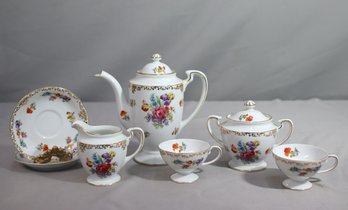 Vintage Noritake Dresdoll Hand-Painted Porcelain Tea Set - Tea Pot, 2 Cup/saucers, Creamer & Sugar
