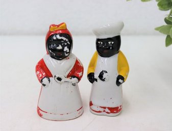 Vintage Black Americana Yellow/Red Couple Salt & Pepper Set