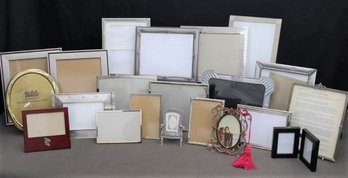 Super Useful Group Lot Of Varied Size And Style Photo Frames