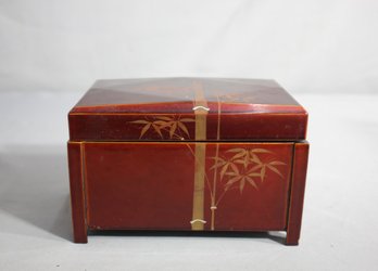 Vintage Japanese Lacquer Jewelry Box With Bamboo Motif