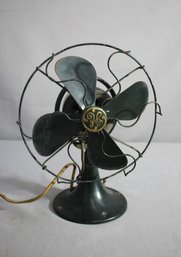 'Vintage General Electric 8-inch Oscillating Desk Fan'-working