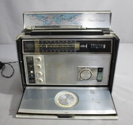 'Zenith Trans-Oceanic Royal 7000-1 11-Band Solid State Radio'