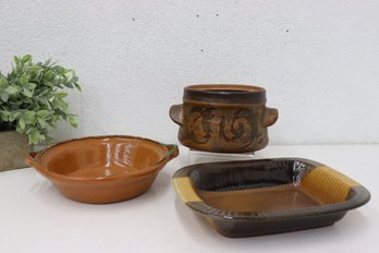 Three Earth-tone Glazed Stoneware Serving Bowls/dishes