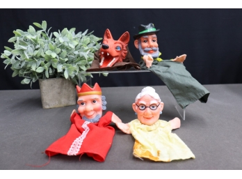 Goup Lot Of 4 Vintage Character Hand Puppets