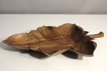 Vintage Leaf Form Wood Serving Tray  14'