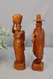 A Pair Of  Wooden Carved  Asian Figurines - Man And Women With Baby