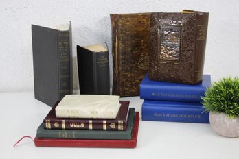 Group Lot Of Hebrew Books