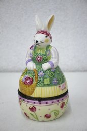 Villeroy & Boch  Porcelain Bunny Rabbit Trinket Box Easter Basket