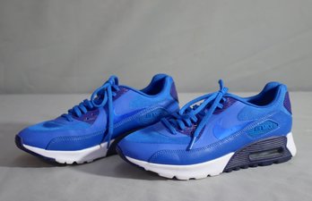 Nike Air Max Cobalt Blue Sneakers.  Size 7