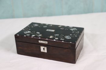 Antique Mother Of Pearl Inlay Mahogany Box - 'lillie' Inscription Dec 16 1867