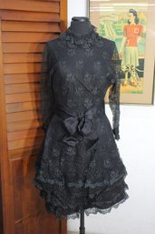 Vintage Black Lace Dress With Ruffled Hem - Size Small