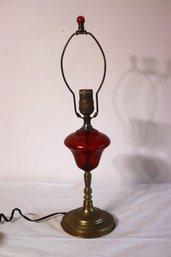 VINTAGE RUBY GLASS VICTORIAN STYLE OIL LAMP