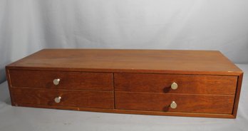 Classic Four-Drawer Wooden Dresser/desk Storage  Unit