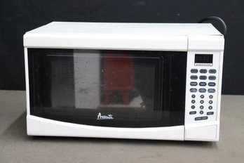 Avanti Microwave Oven Model No. MO7191TW