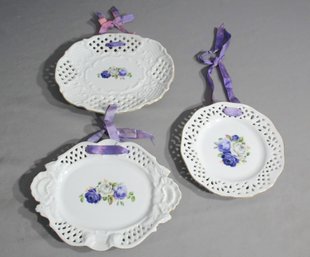 Set Of 3 Pierced Rim Porcelain Plates  Floral Collection W/Ribbons